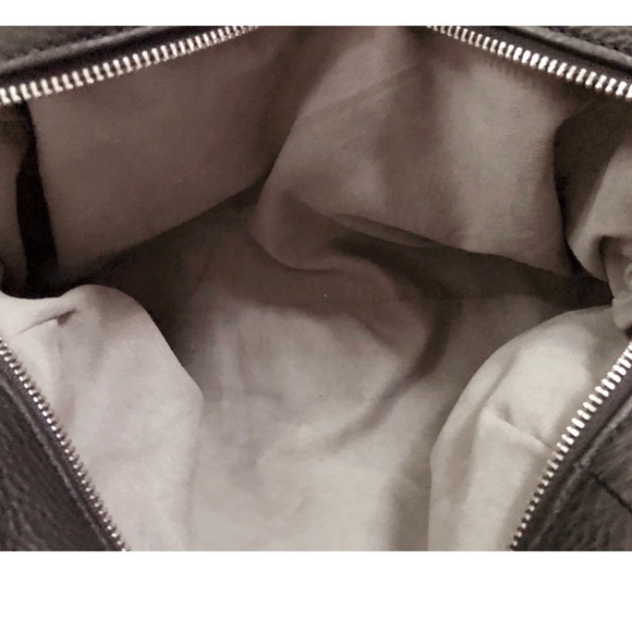 Vince Camuto “Tina” Black tote bag - Picture 12 of 14